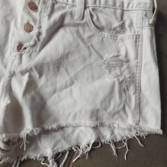 Hollister Jean Shorts size 32 White - Picture 3 of 8